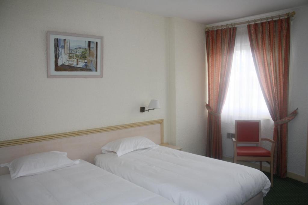 Le Charollais Motel Restaurant Contact-Hotel Vitry-en-Charollais Rom bilde